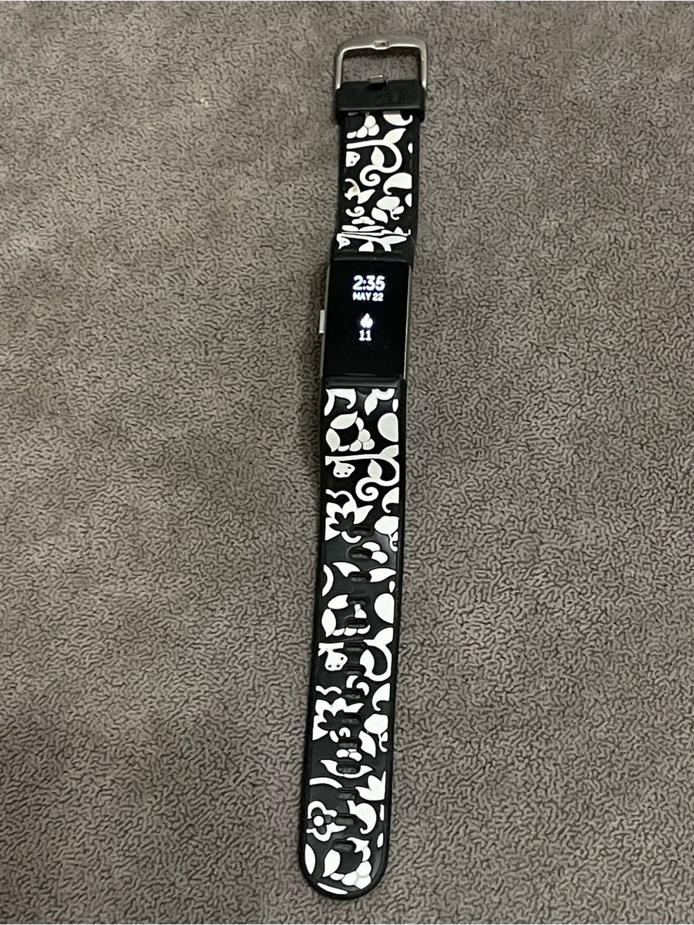 Fitbit Charge 2 Activity Tracker - Black - Picture 5 of 7